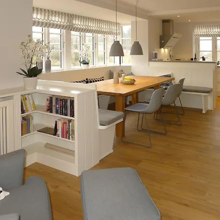 Simons Hues Tatil Evi *